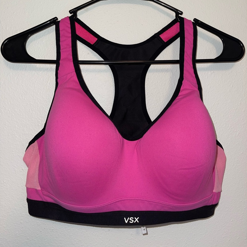Victoria Secret Sport (VSX) bright pink sports bra. Size 38C.